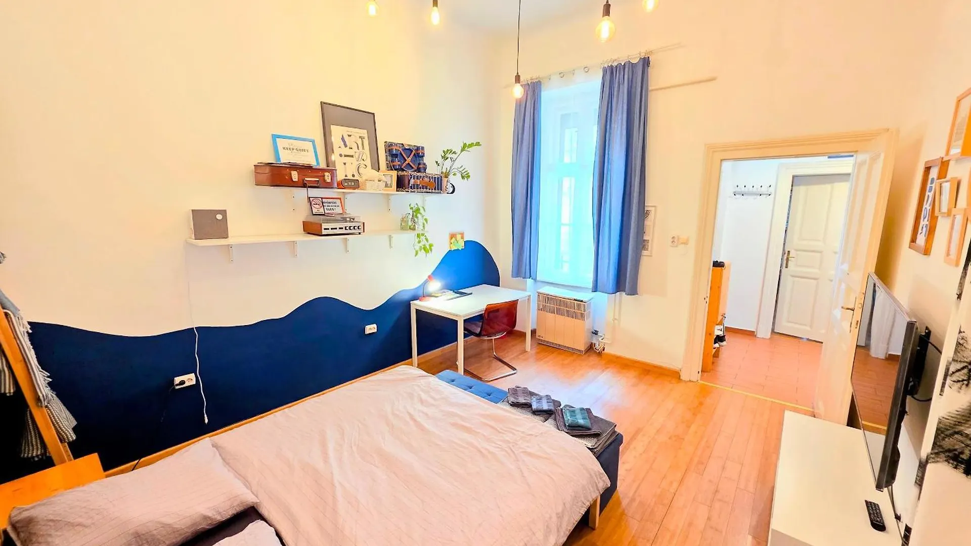 Artlovers' Flat - Kazinczy Street Budapest
